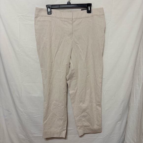 Avenue Pants - Avenue NWT striped capri pants with a cotton/spandex stretch blend.